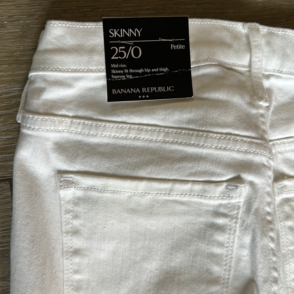 NWT Banana Republic Skinny White Jeans - Picture 6 of 8